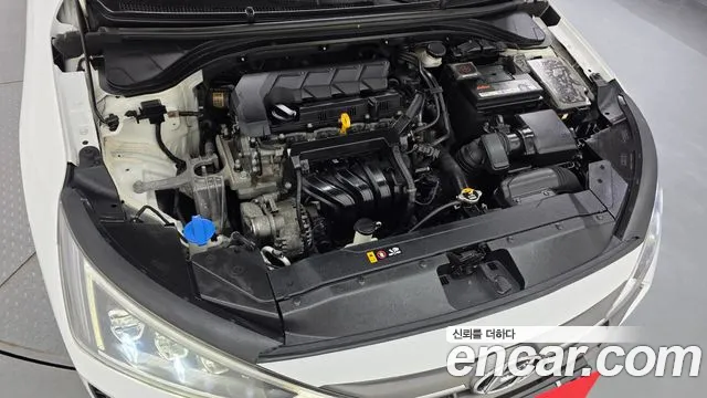 Hyundai Avante 2018 thumb 6