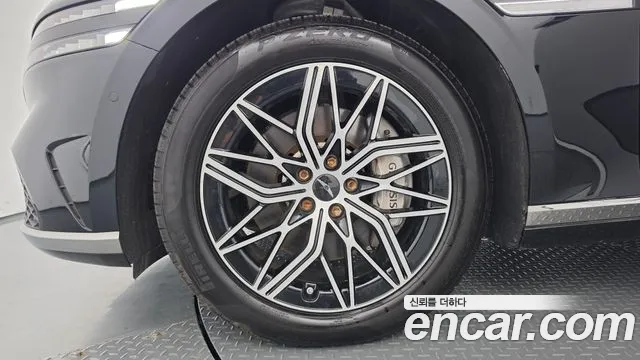Genesis G90 2023 thumb 5