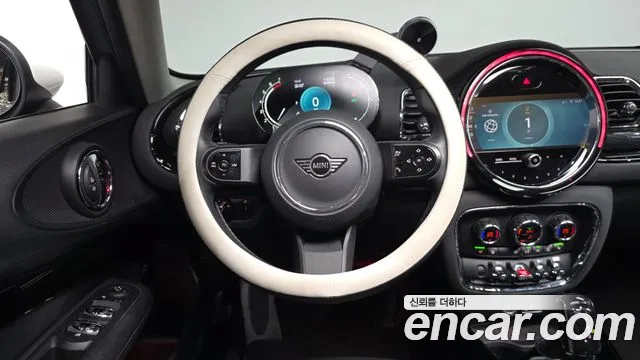 MINI Clubman 2022 thumb 12