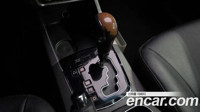 KG_Mobility_Ssangyong KORANDO 2016 thumb 8