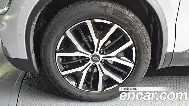 Renault-KoreaSamsung Koleos 2021 thumb 5