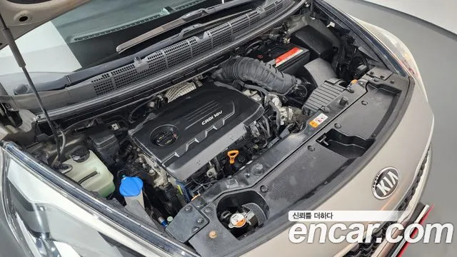 Kia Carens 2018 thumb 6