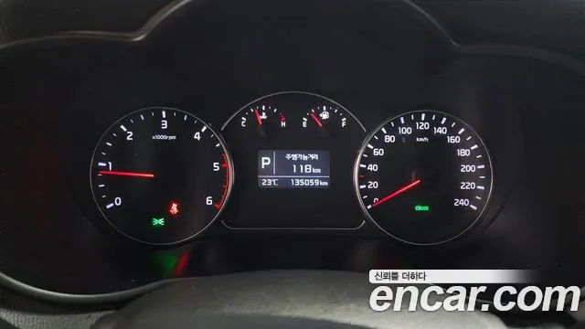 Kia Carens 2018 thumb 8