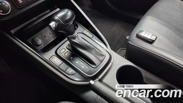 Kia Carens 2018 thumb 9