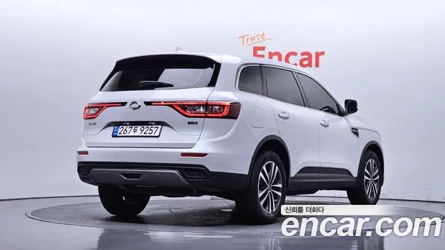 Renault-KoreaSamsung Koleos 2020 thumb 2