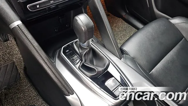 Renault-KoreaSamsung Koleos 2020 thumb 9