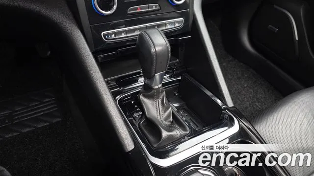 Renault-KoreaSamsung Megane 2016 thumb 8