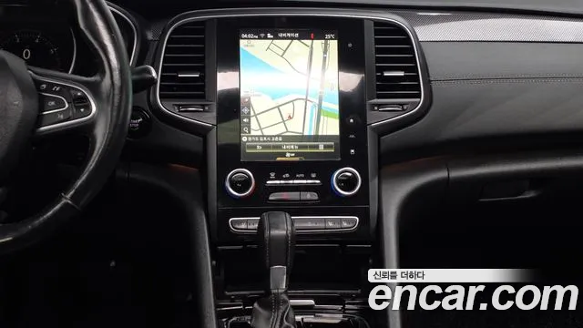 Renault-KoreaSamsung Megane 2016 thumb 12