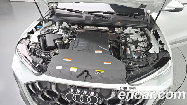 Audi Q5 2025 thumb 6