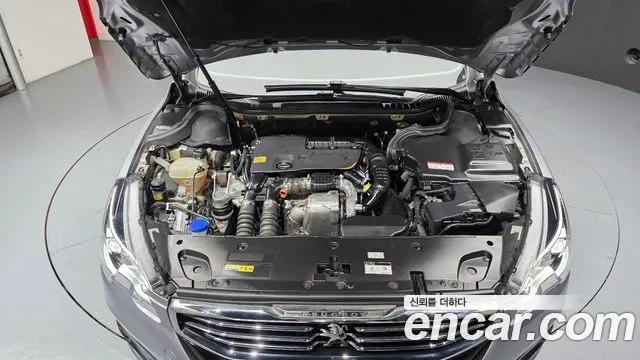 Peugeot 508 2017 thumb 6