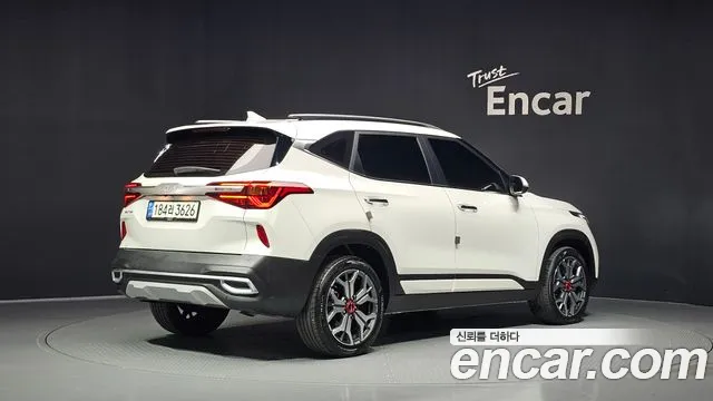 Kia Seltos 2021 thumb 2
