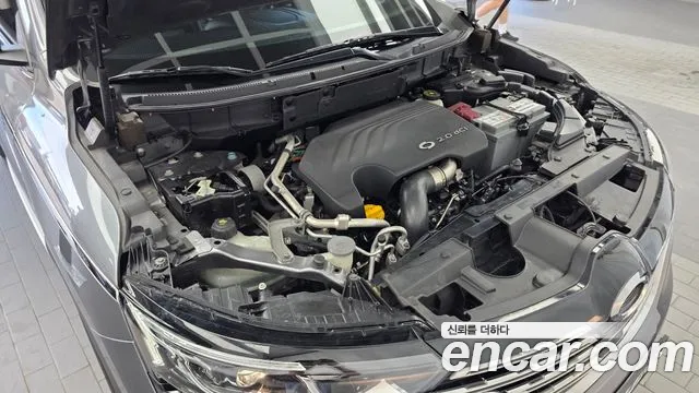 Renault-KoreaSamsung Koleos 2017 thumb 6