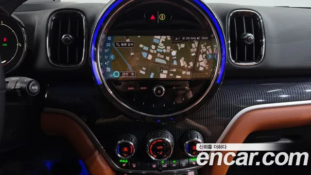 MINI Countryman 2024 thumb 12