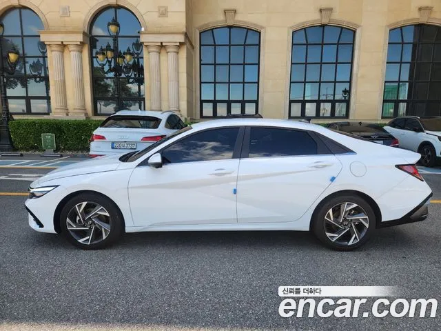 Hyundai Avante 2023 thumb 3