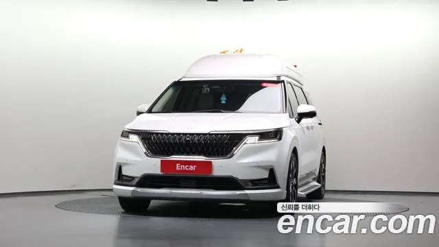 Kia Carnival 2022 thumb 2