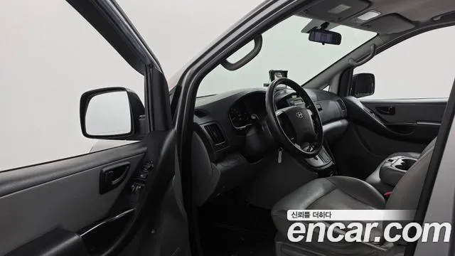 Hyundai Starex 2014 thumb 10