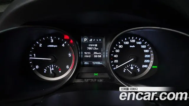 Hyundai Santa Fe 2015 thumb 8