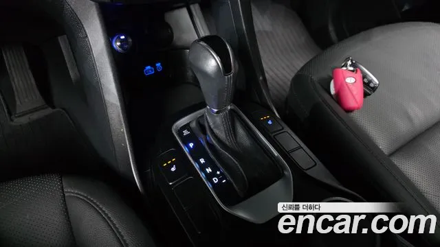 Hyundai Santa Fe 2015 thumb 9