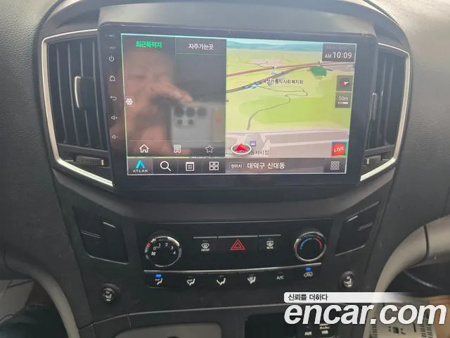 Hyundai Starex 2016 thumb 6