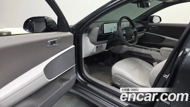 Hyundai IONIQ 6 2023 thumb 9