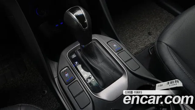 Hyundai Santa Fe 2014 thumb 9