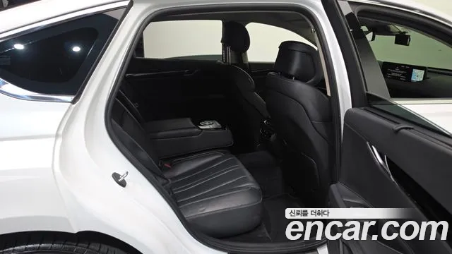 Genesis G80 2021 thumb 11