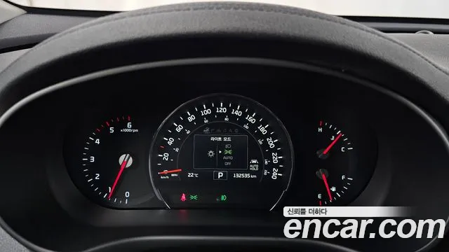 Kia Sorento 2017 thumb 8