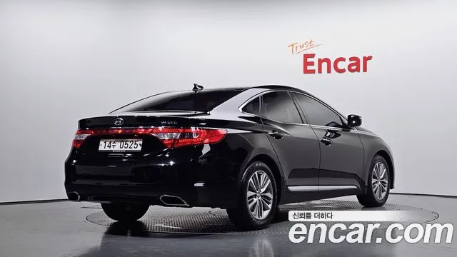 Hyundai Grandeur 2016 thumb 2