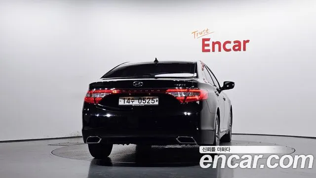 Hyundai Grandeur 2016 thumb 4