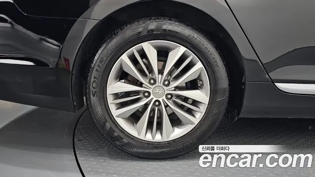 Hyundai Grandeur 2016 thumb 5