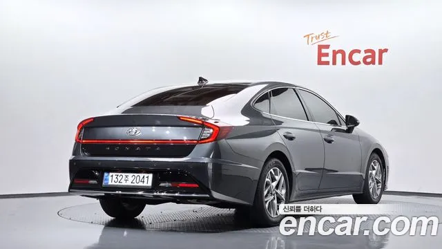 Hyundai Sonata 2022 thumb 2