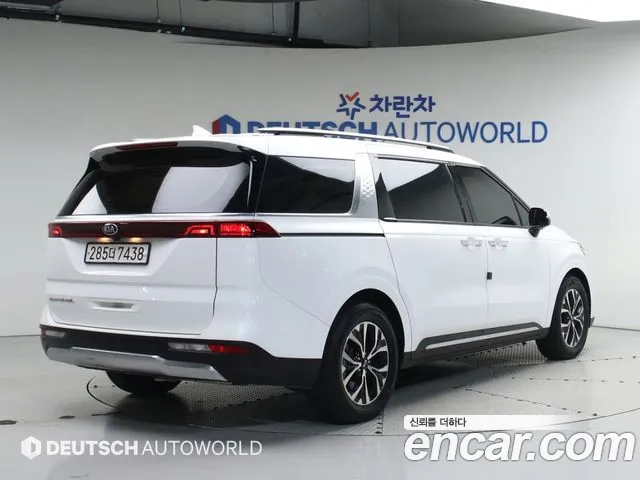 Kia Carnival 2020 thumb 2