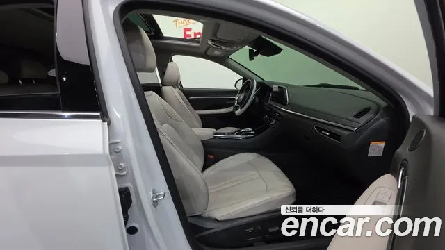 Hyundai Sonata 2019 thumb 10