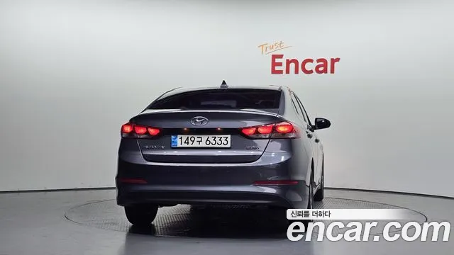 Hyundai Avante 2017 thumb 4