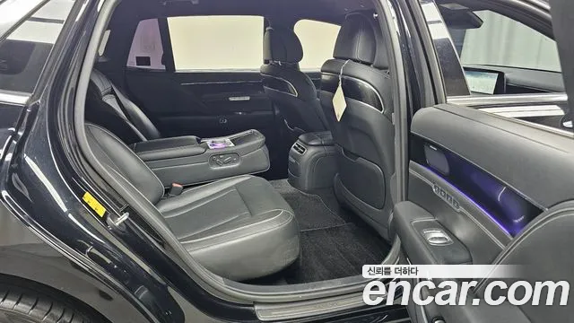 Genesis G90 2022 thumb 10