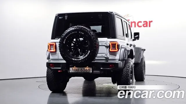 Jeep Wrangler 2018 thumb 4