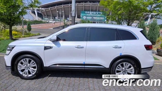 Renault-KoreaSamsung Koleos 2021 thumb 2