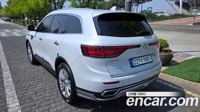 Renault-KoreaSamsung Koleos 2021 thumb 3