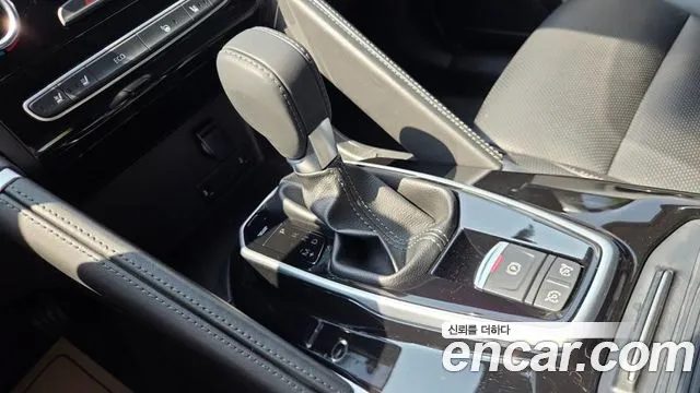 Renault-KoreaSamsung Koleos 2021 thumb 7