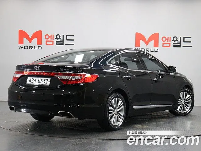 Hyundai Grandeur 2015 thumb 3