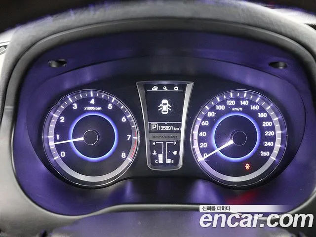 Hyundai Grandeur 2015 thumb 6
