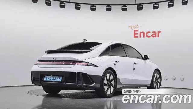 Hyundai IONIQ 6 2022 thumb 2