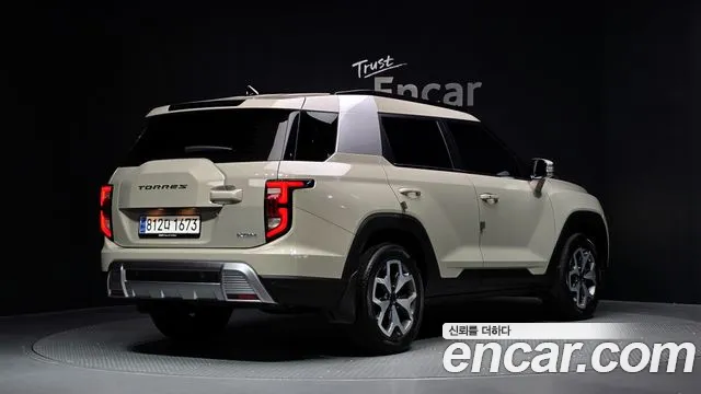 KG_Mobility_Ssangyong Torres 2025 thumb 2