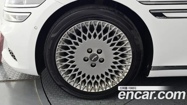 Genesis G80 2021 thumb 5
