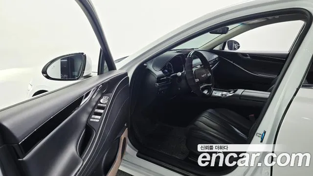 Genesis G80 2021 thumb 10