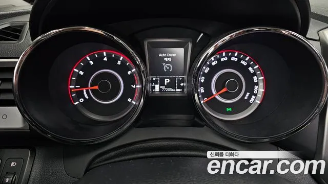 KG_Mobility_Ssangyong TIBOLI 2015 thumb 7