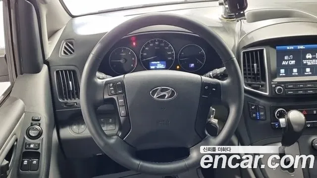 Hyundai Starex 2020 thumb 8