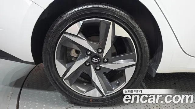 Hyundai Avante 2020 thumb 5