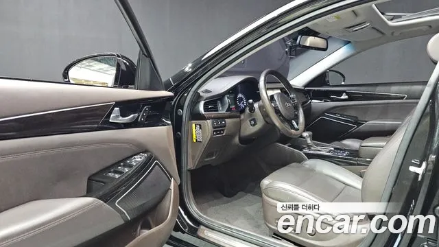 Kia K7 2017 thumb 10