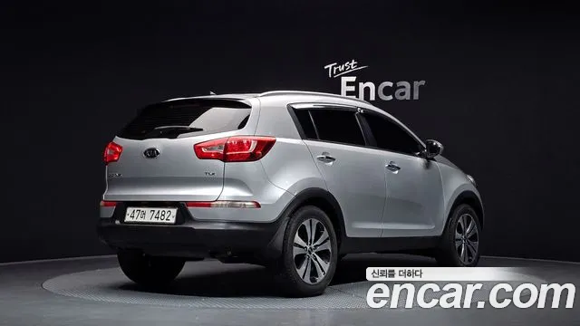 Kia Sportage 2010 thumb 2